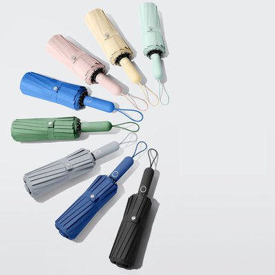 Προσαρμόσιμη εκτύπωση λογότυπου Διπλής χρήσης Τριπλούχια ομπρέλα για προστασία από τον ήλιο και τη βροχή