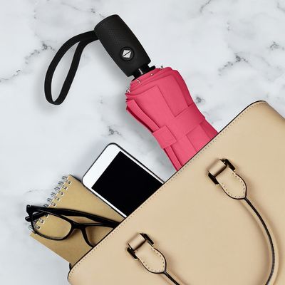 23 ίντσες * 10k Ροζ σκόνη χρώμα ψεύτικη διπλή κάλυψη ταξιδιωτική ομπρέλα για εύκολο χειρισμό